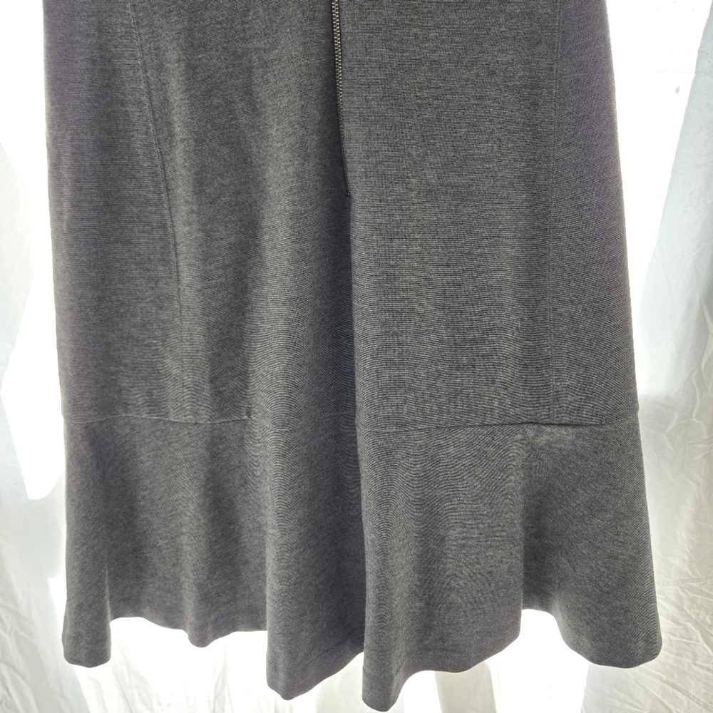 Lovely Gray BR Racerback Ruffle Hem Dress EUC - Picture 6 of 10